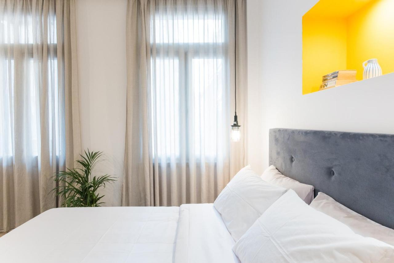 Monk Monastiraki Suites Athen Eksteriør bilde
